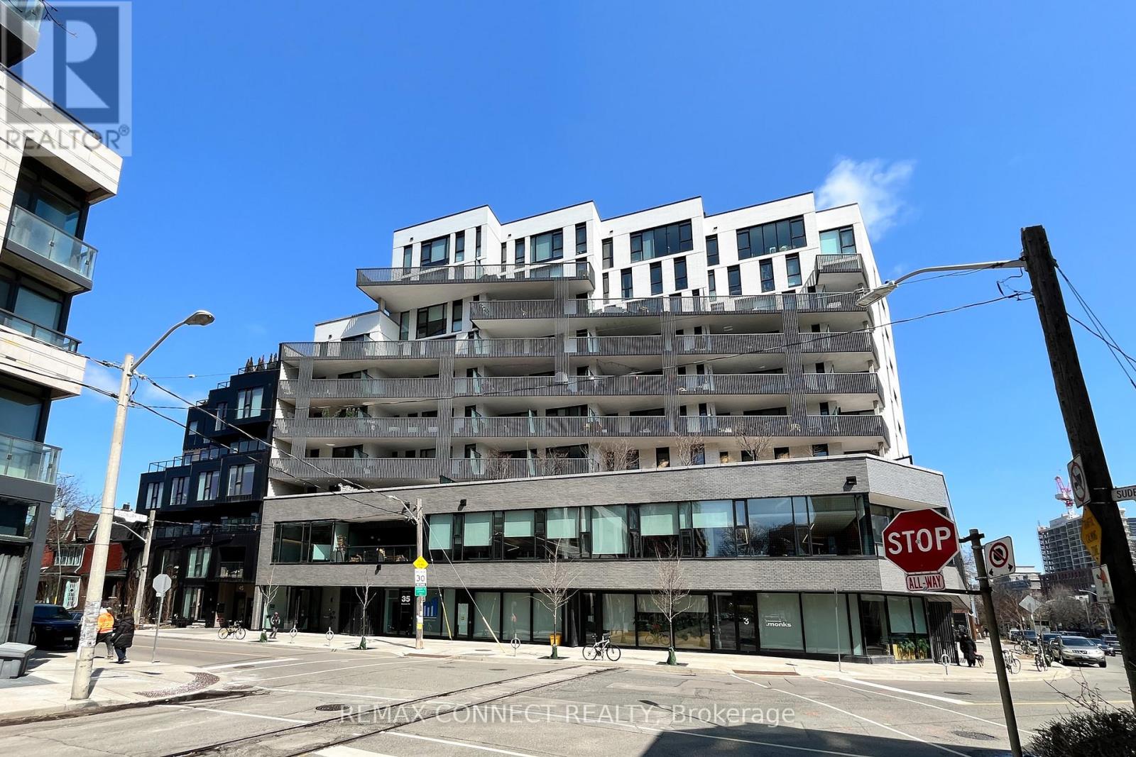#402 41 DOVERCOURT ROAD - 41