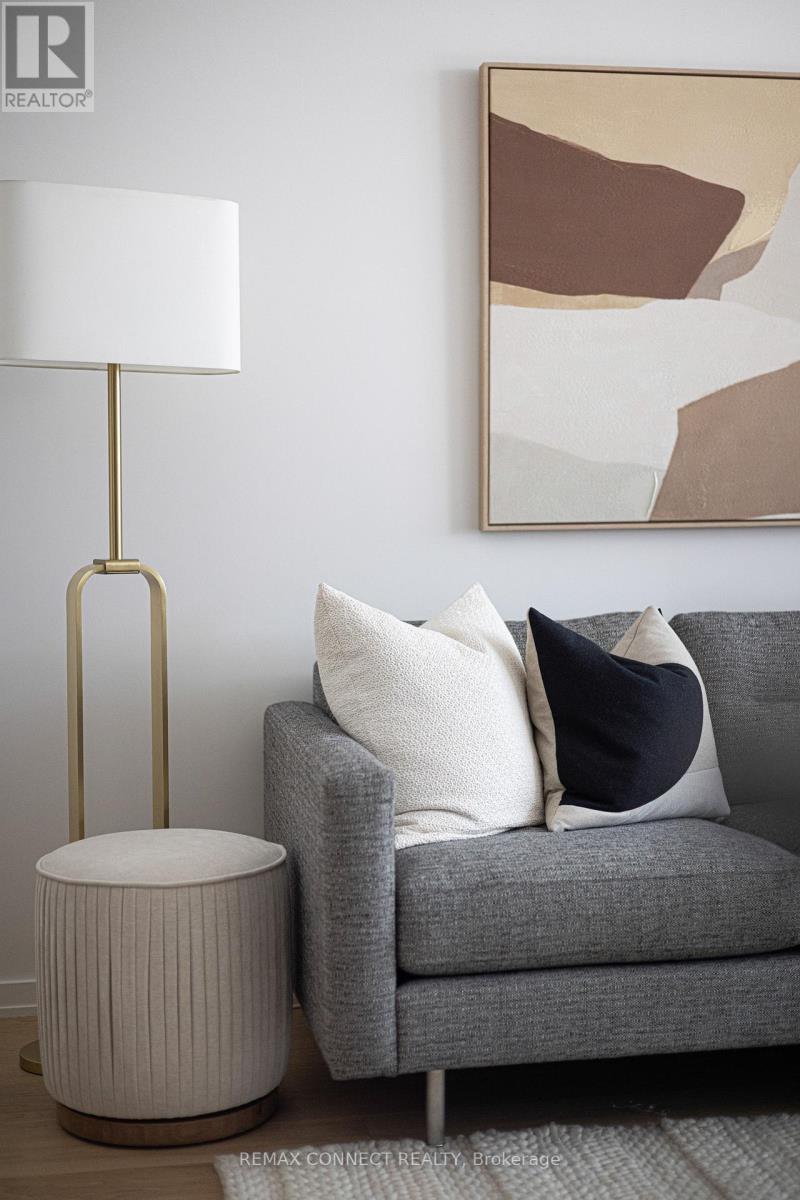 #402 41 DOVERCOURT ROAD - 6