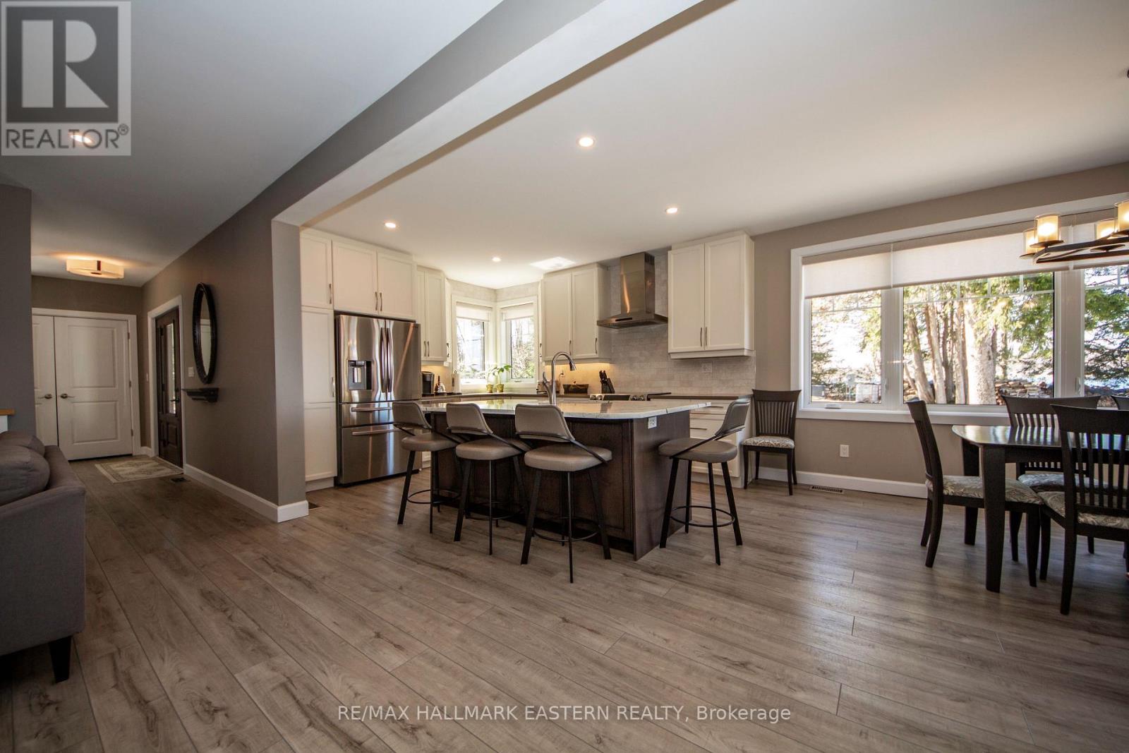 409 GALLIVAN DRIVE - 26