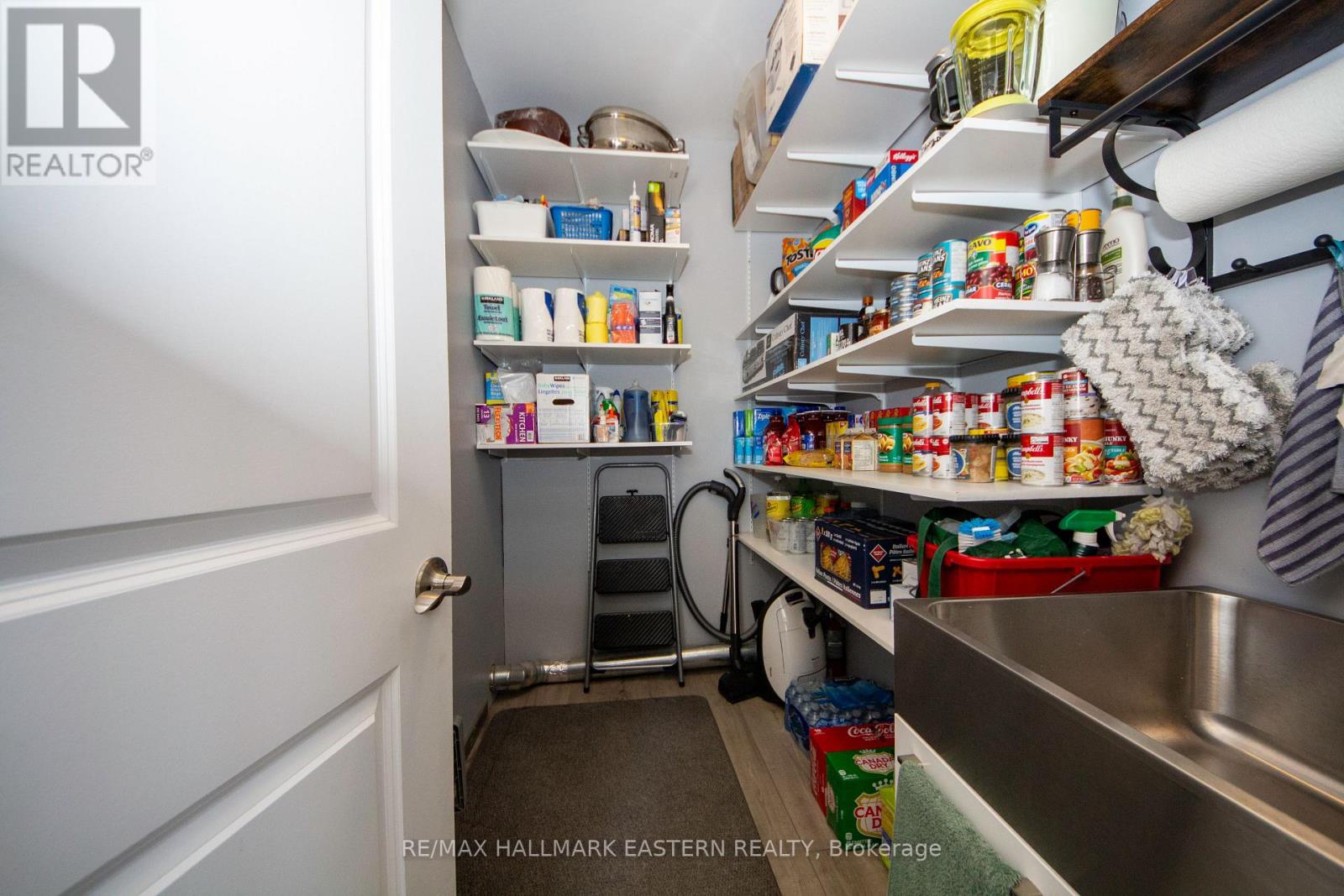 409 GALLIVAN DRIVE - 39
