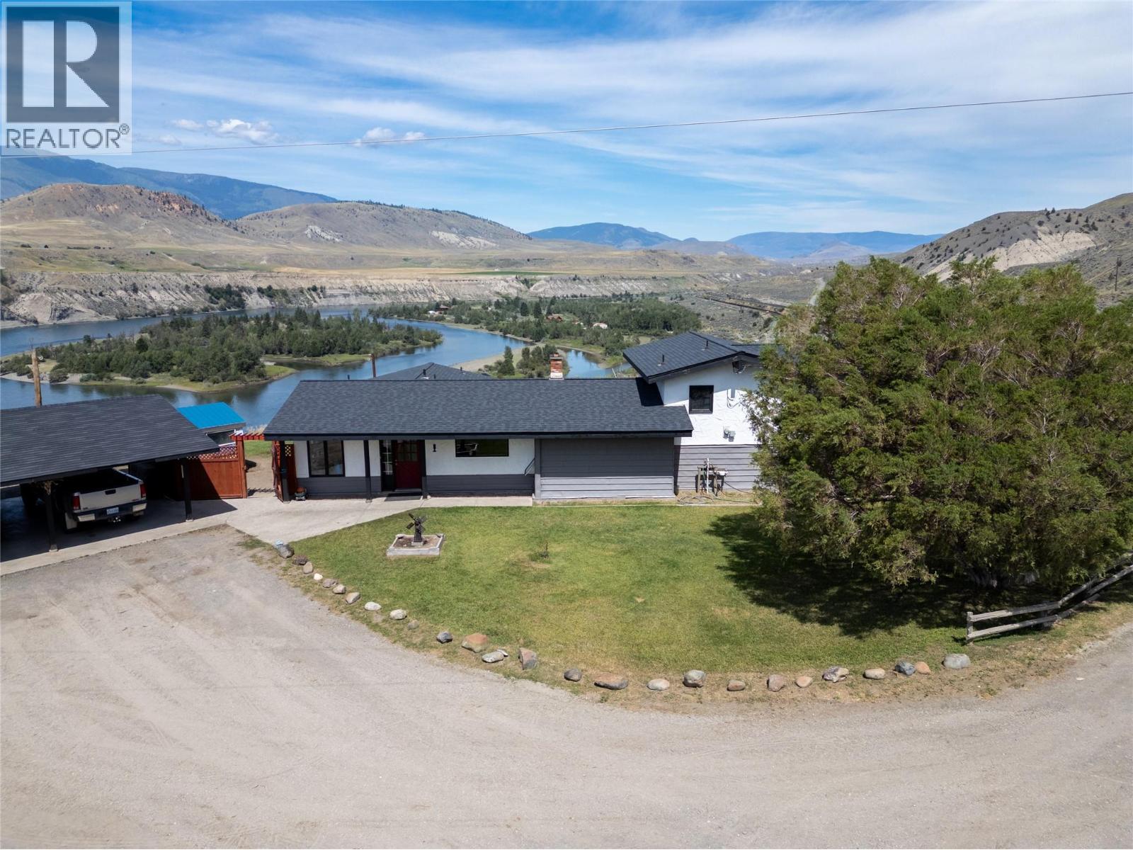 3541 Drinkwater Road - 1