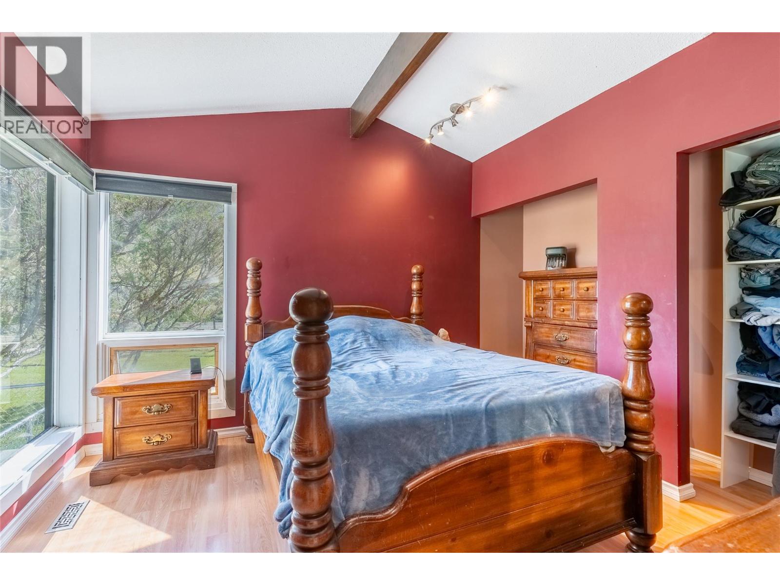 3541 Drinkwater Road - 12