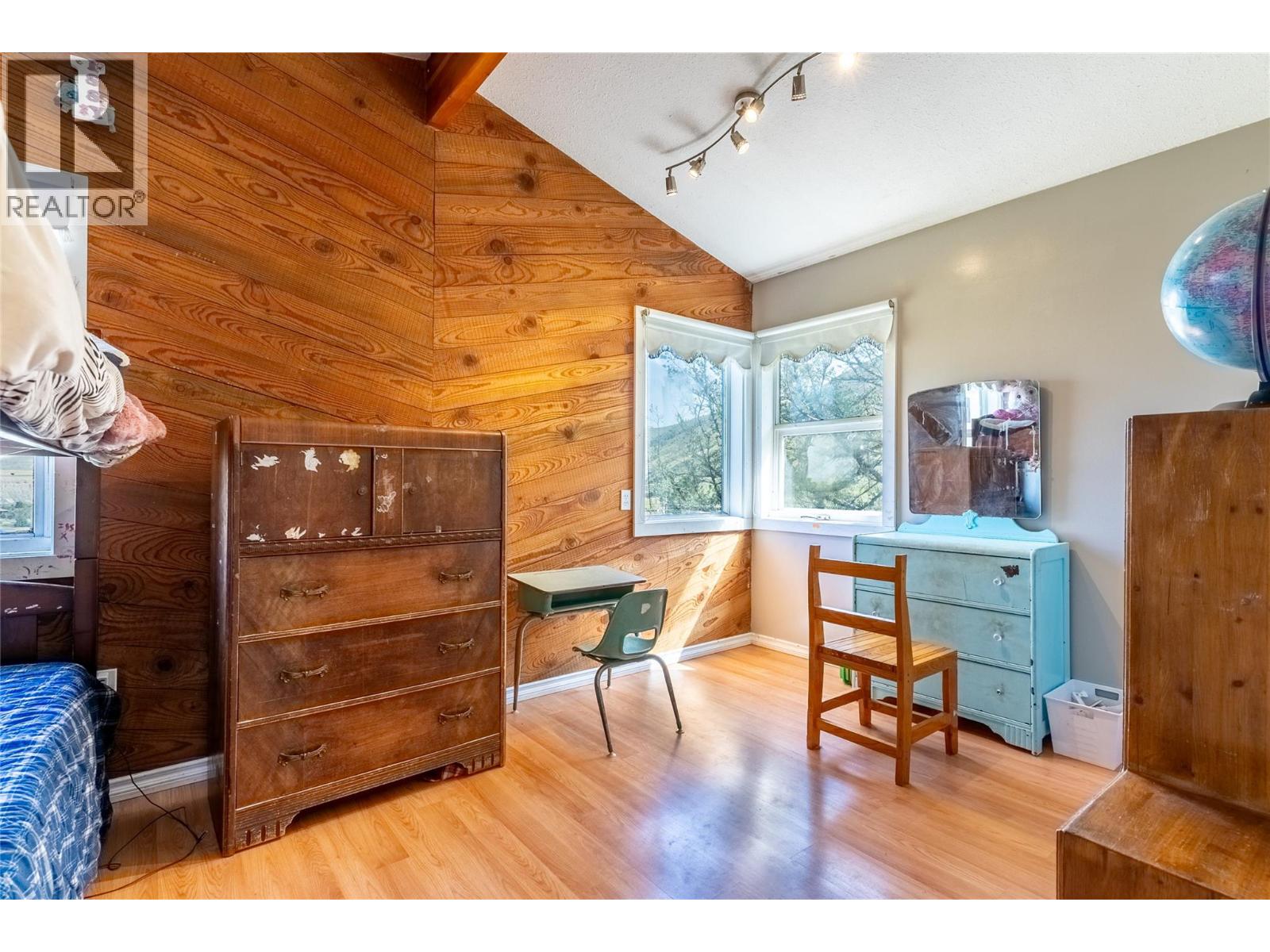 3541 Drinkwater Road - 13