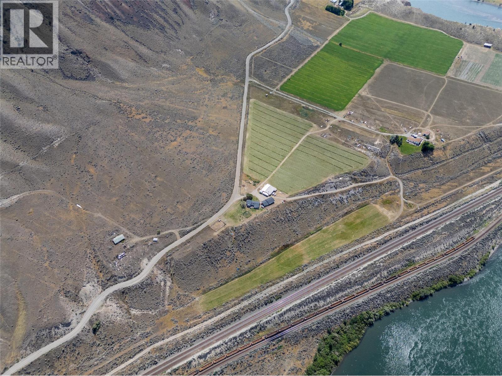 3541 Drinkwater Road - 35