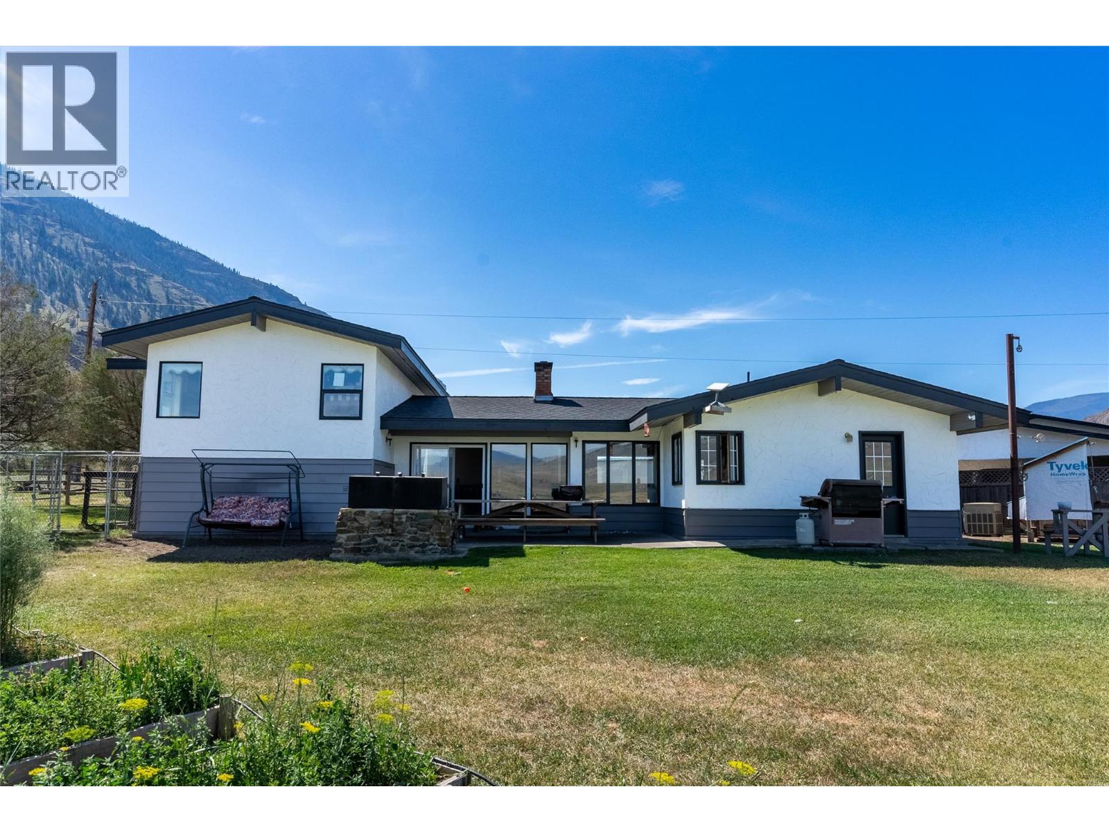 3541 Drinkwater Road - 53