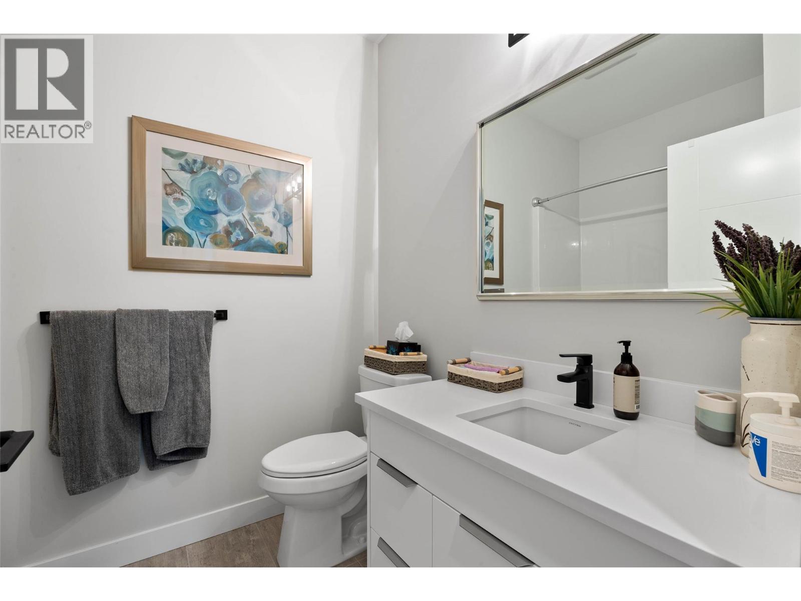 1886 QU'APPELLE BOULEVARD - 21