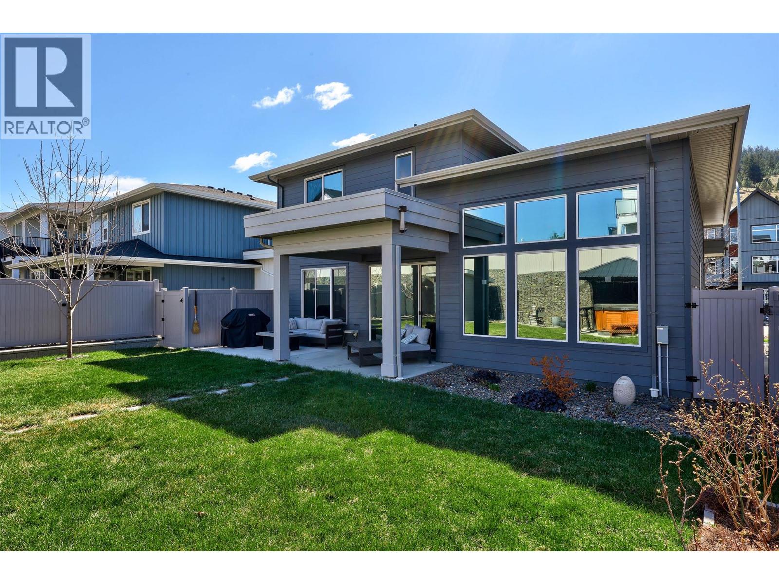 1886 QU'APPELLE BOULEVARD - 42