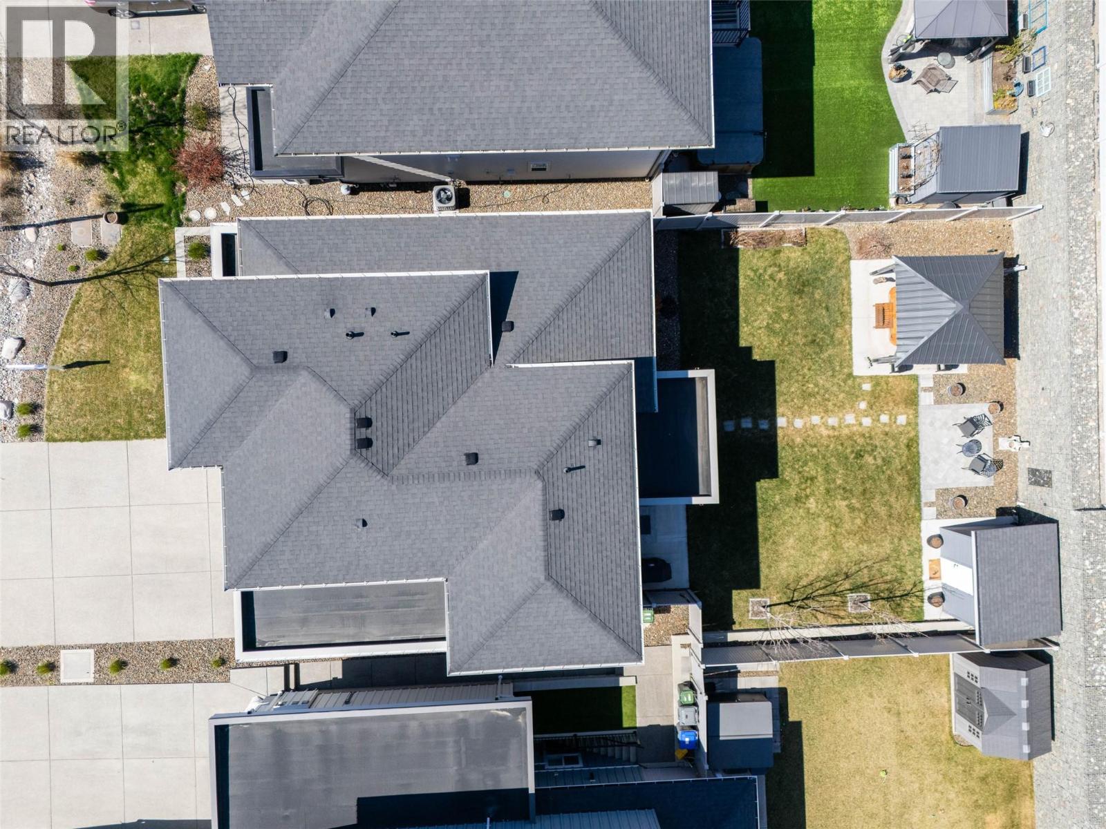 1886 QU'APPELLE BOULEVARD - 47