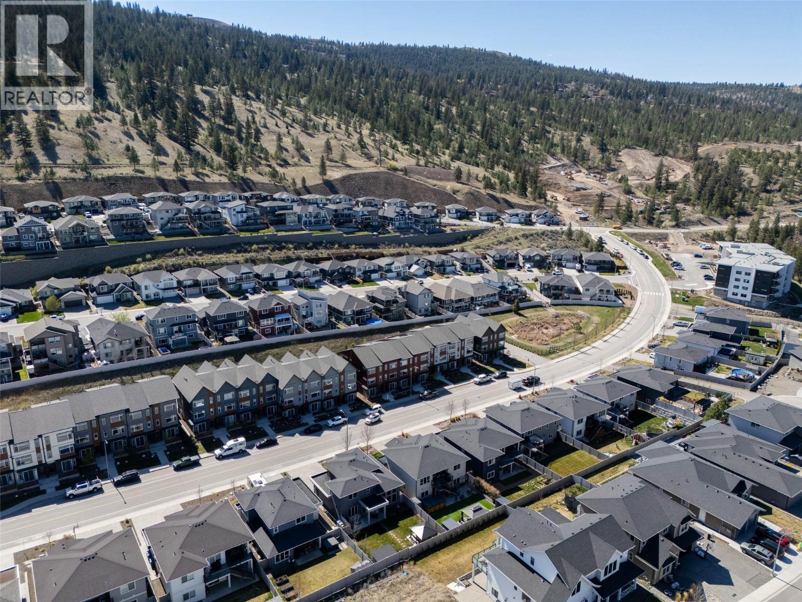 1886 QU'APPELLE BOULEVARD - 49