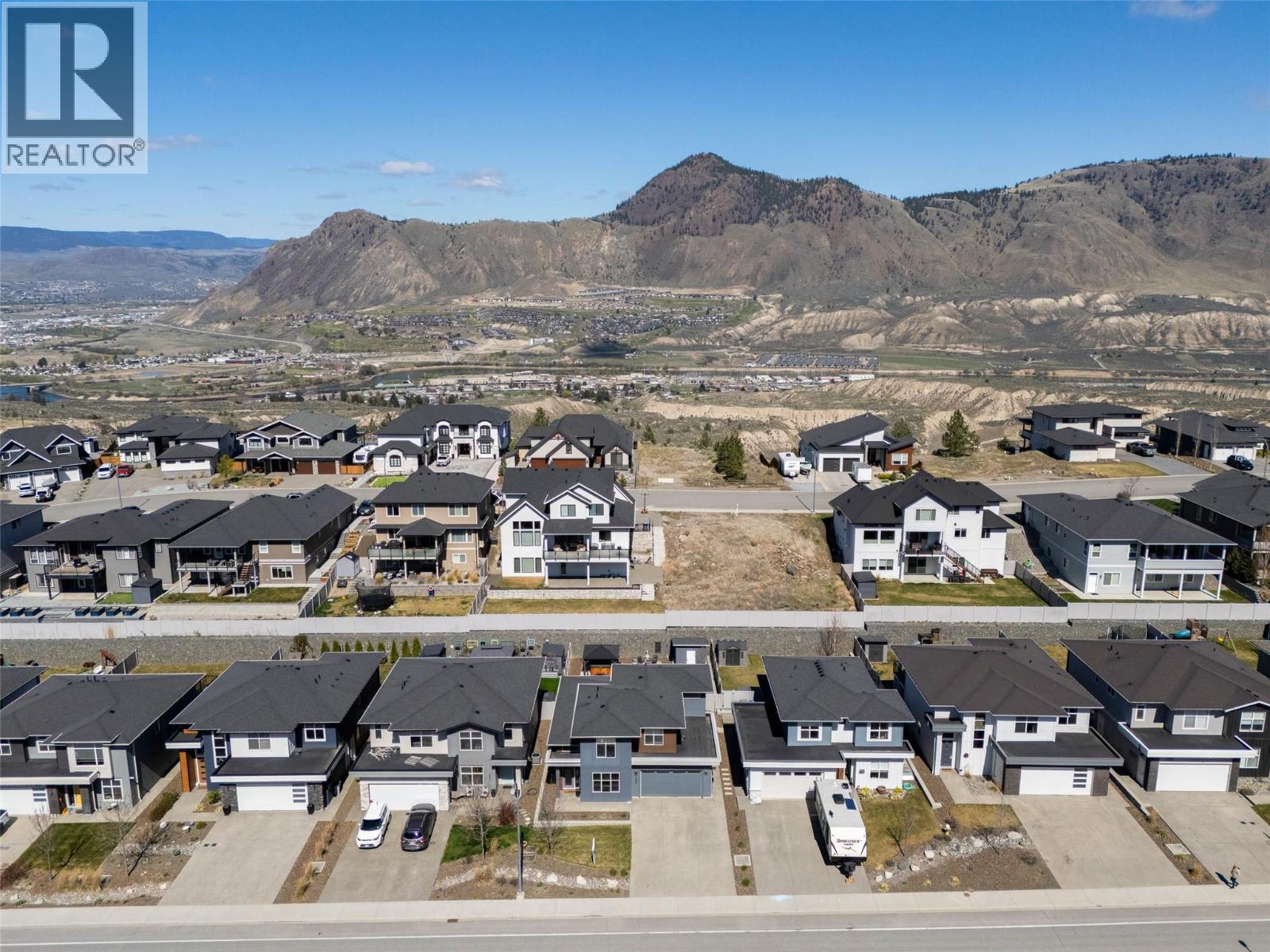 1886 QU'APPELLE BOULEVARD - 51