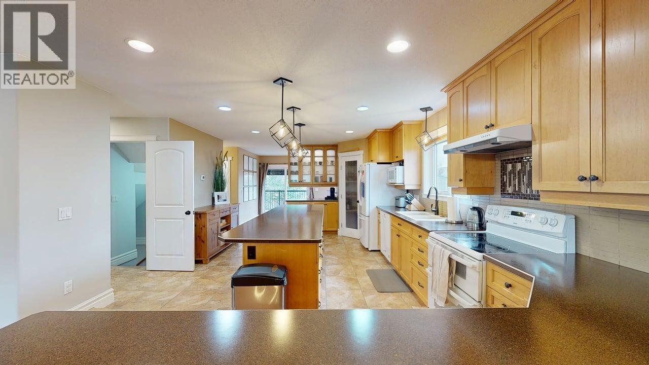 11716 88 STREET, Fort St. John