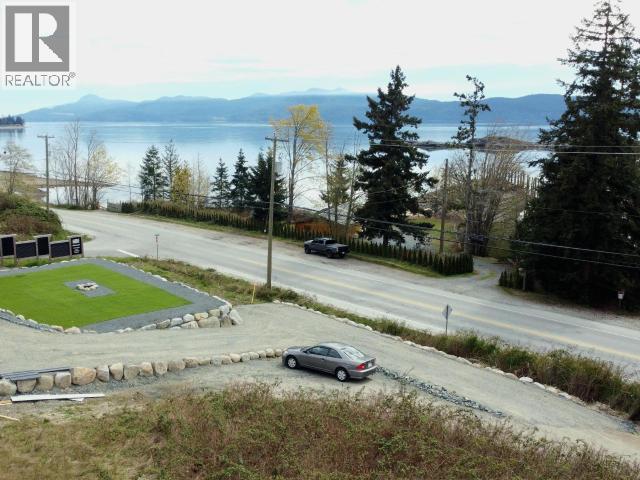 8122 HIGHWAY 101, Powell River