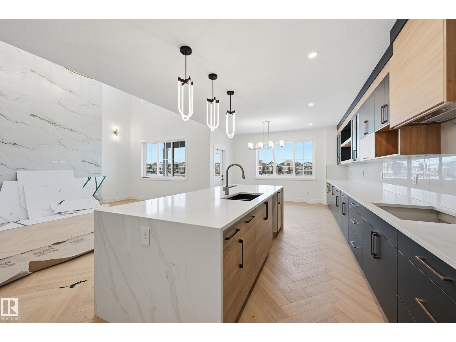 4 ELDRIDGE PT, St. Albert