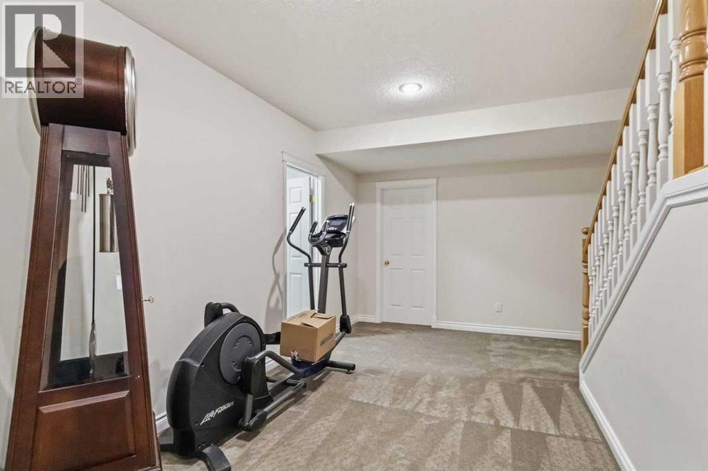 171 BURTON Place, Fort McMurray