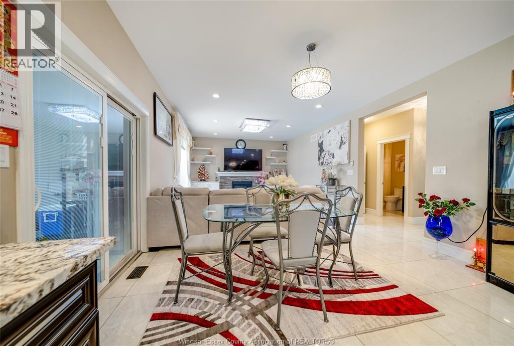 2280 DANDURAND - 12