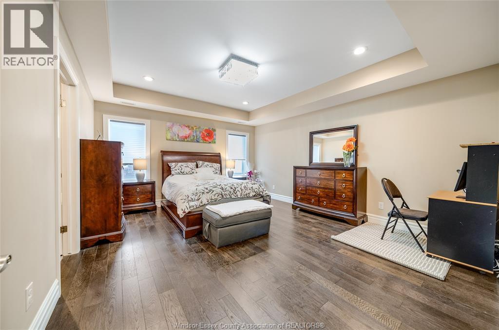 2280 DANDURAND - 21