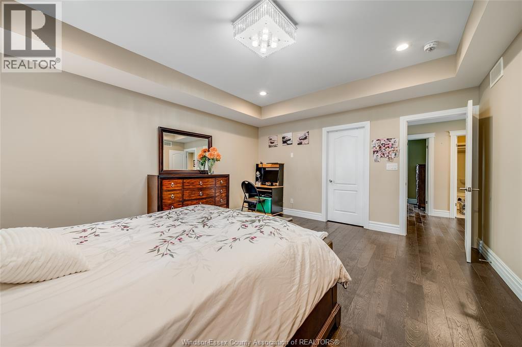 2280 DANDURAND - 22