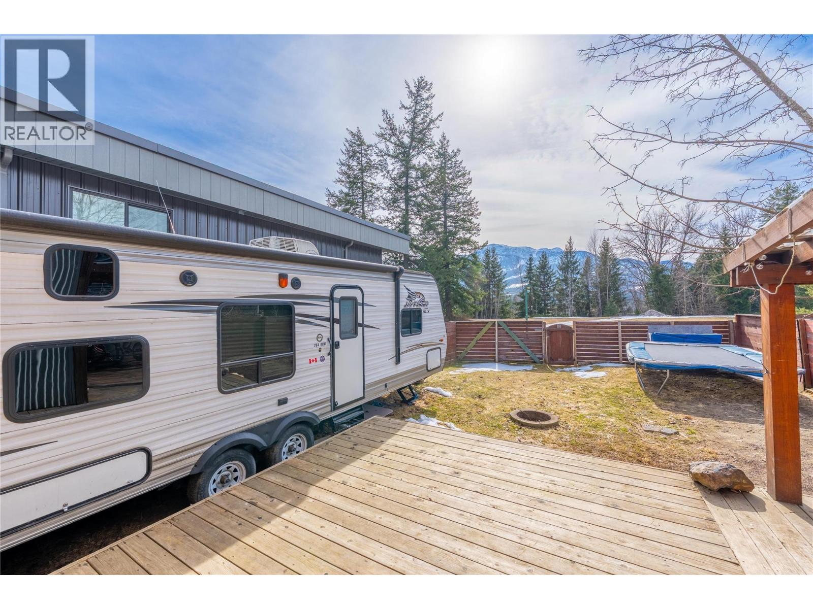 133 Greely Crescent - 14