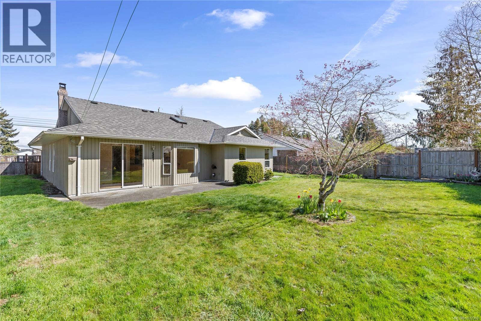 852 Aberdeen Dr, Parksville