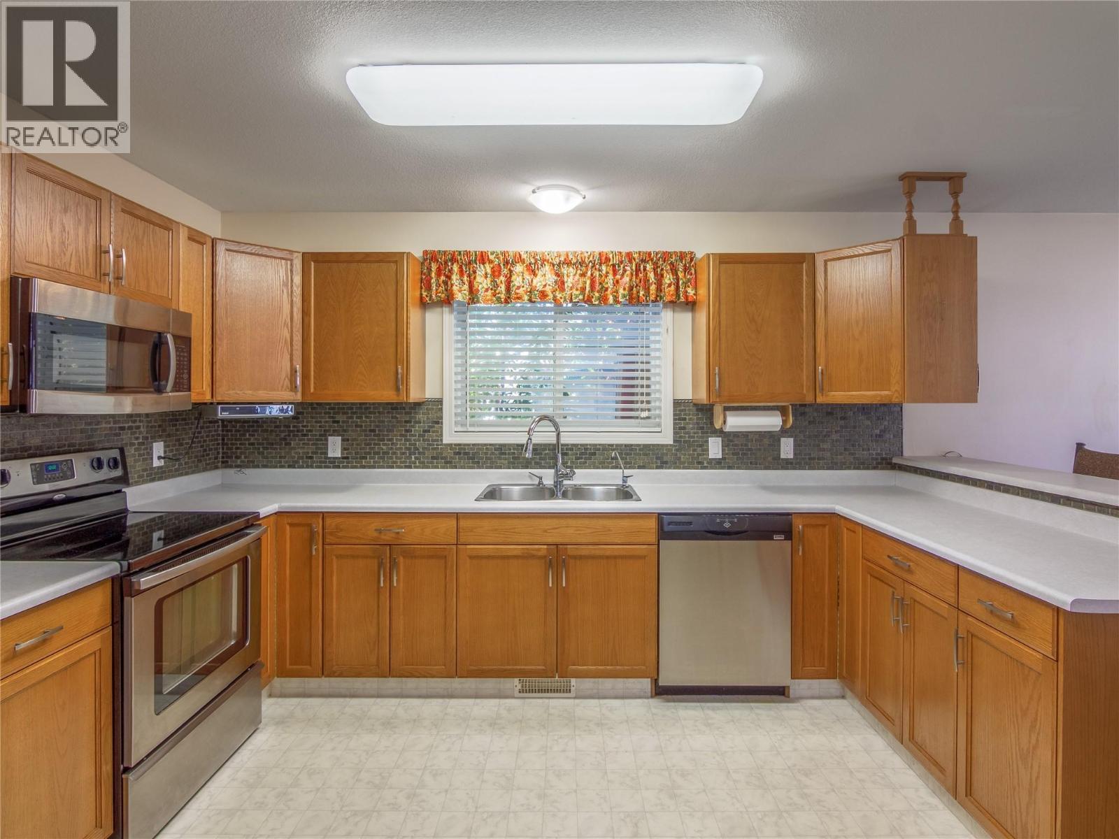 670 McCurdy Road Unit# 4, Kelowna