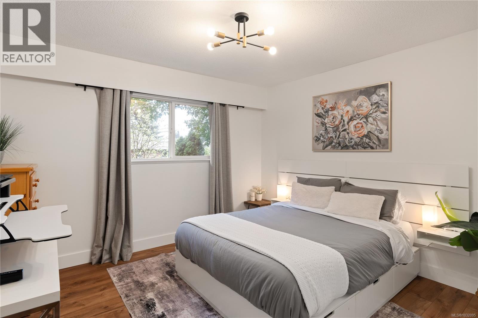  1322 Reginald Place, Langford