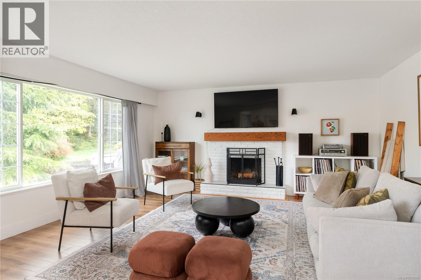  1322 Reginald Place, Langford