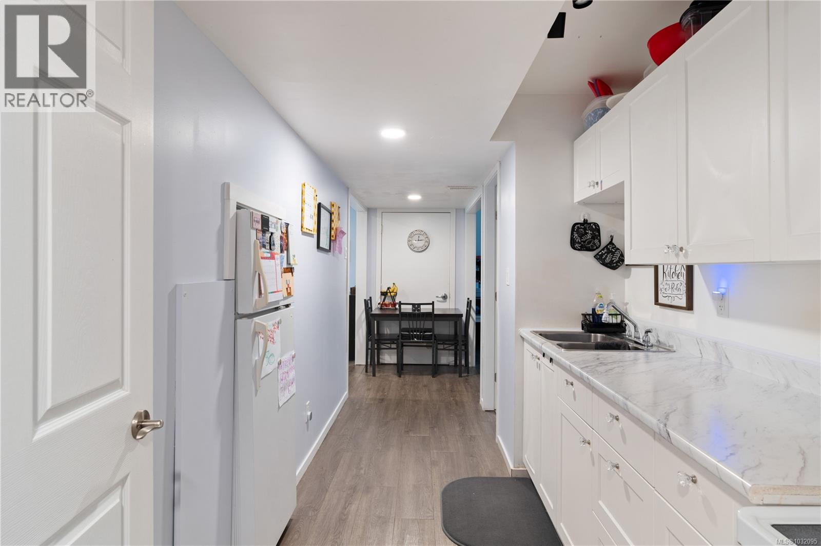  1322 Reginald Place, Langford