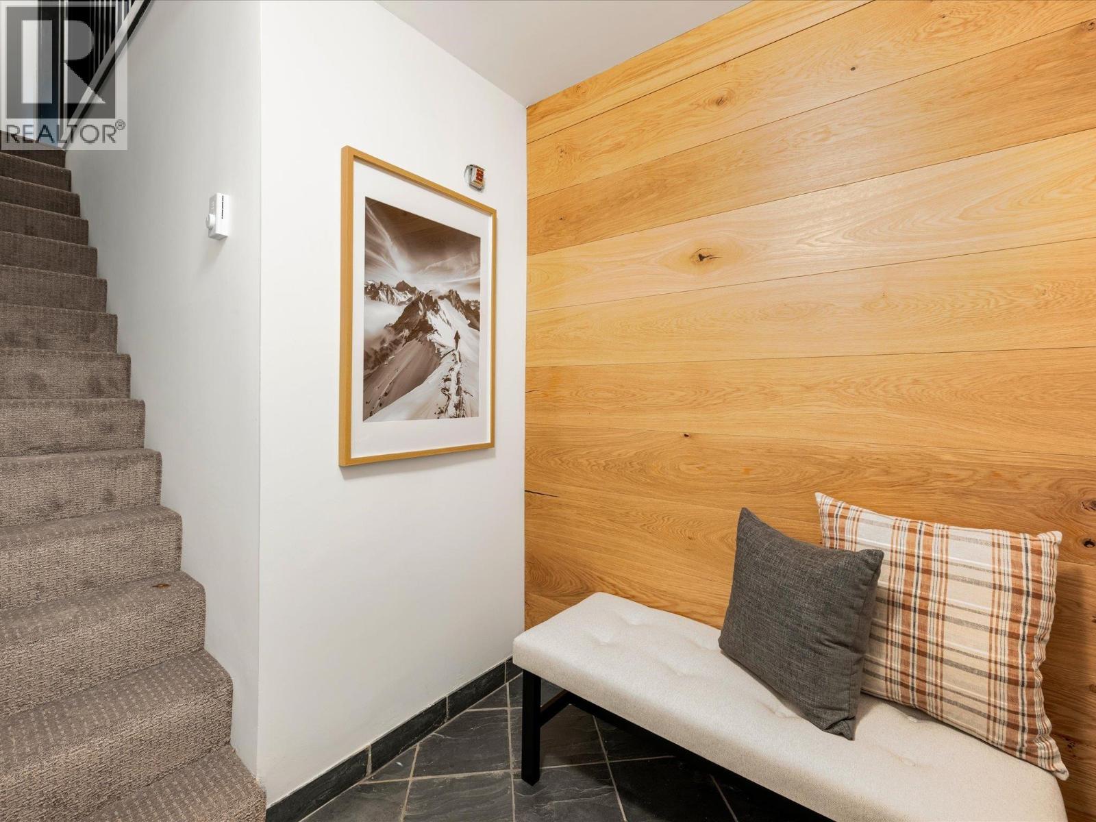 20C 3102 PANORAMA RIDGE — photo 3