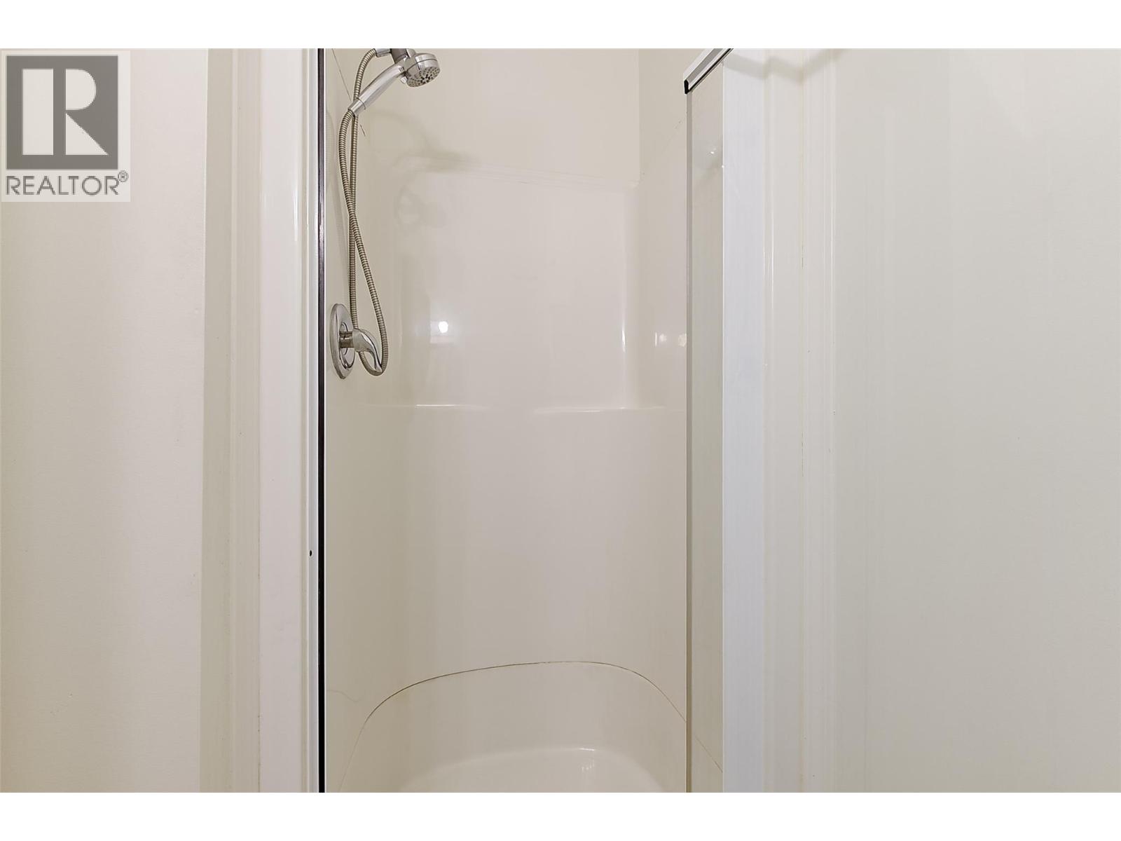 2425 2425 Mount Baldy Drive Unit# 3 Lot# SL 3, Kelowna