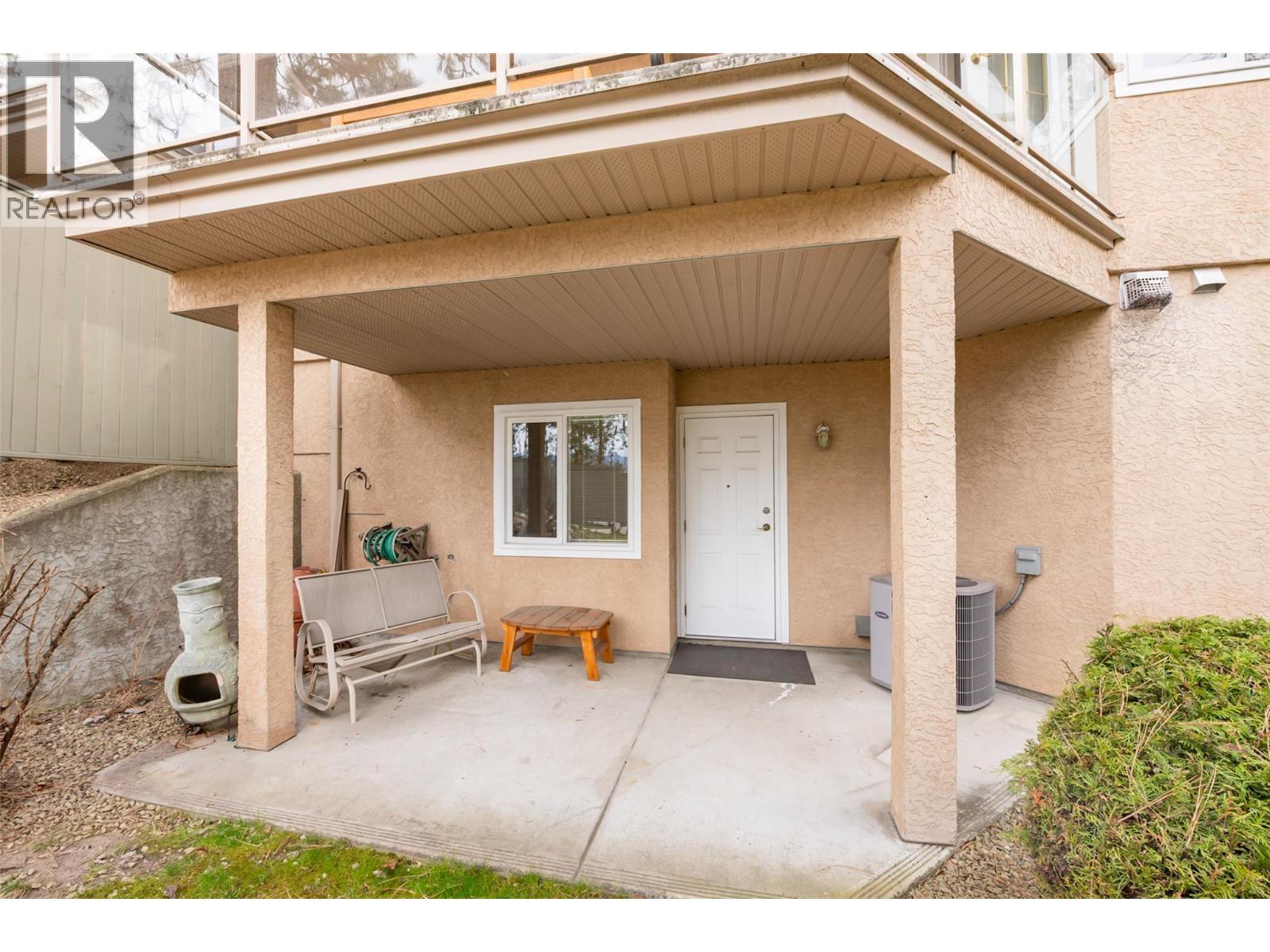 2425 2425 Mount Baldy Drive Unit# 3 Lot# SL 3, Kelowna