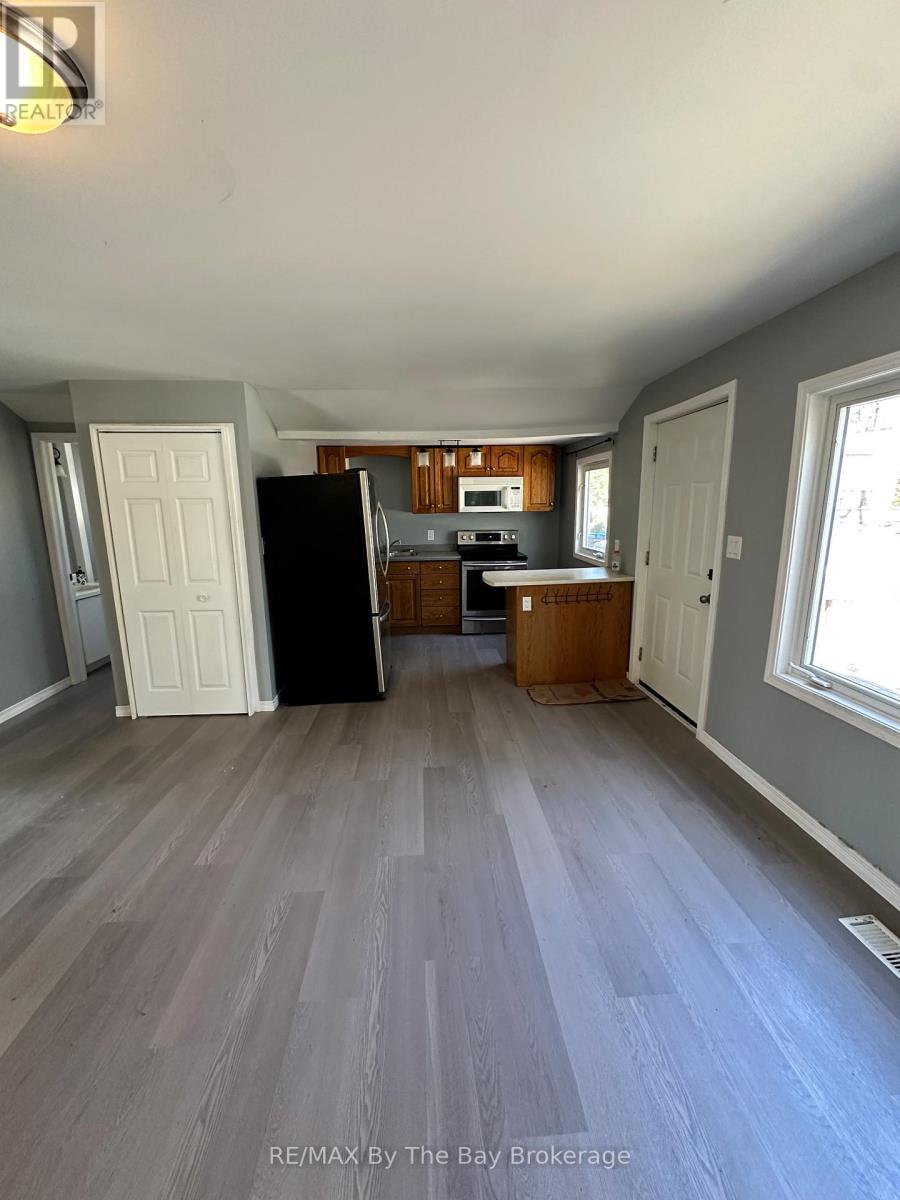86 30TH STREET N - 3