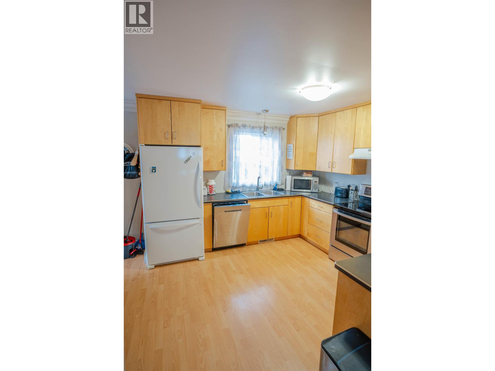 8703-8707 89 AVENUE, Fort St. John