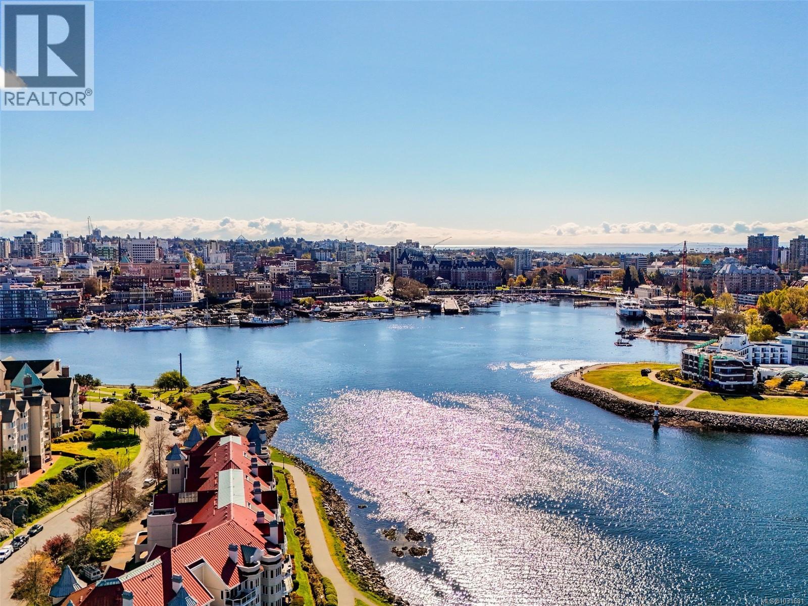 104 75 Songhees Road, Victoria