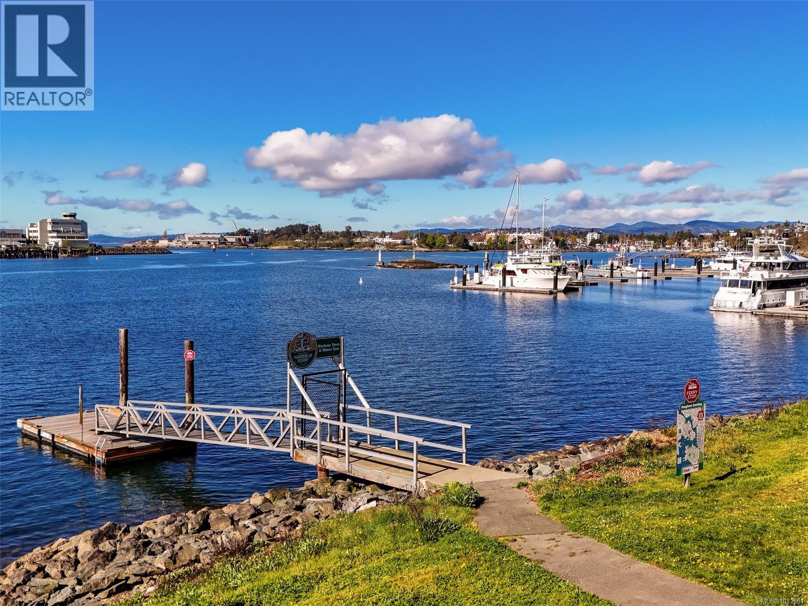 104 75 Songhees Road, Victoria