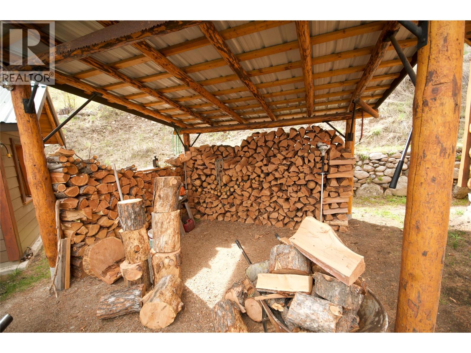  7142 Fintry Delta Road North, Kelowna