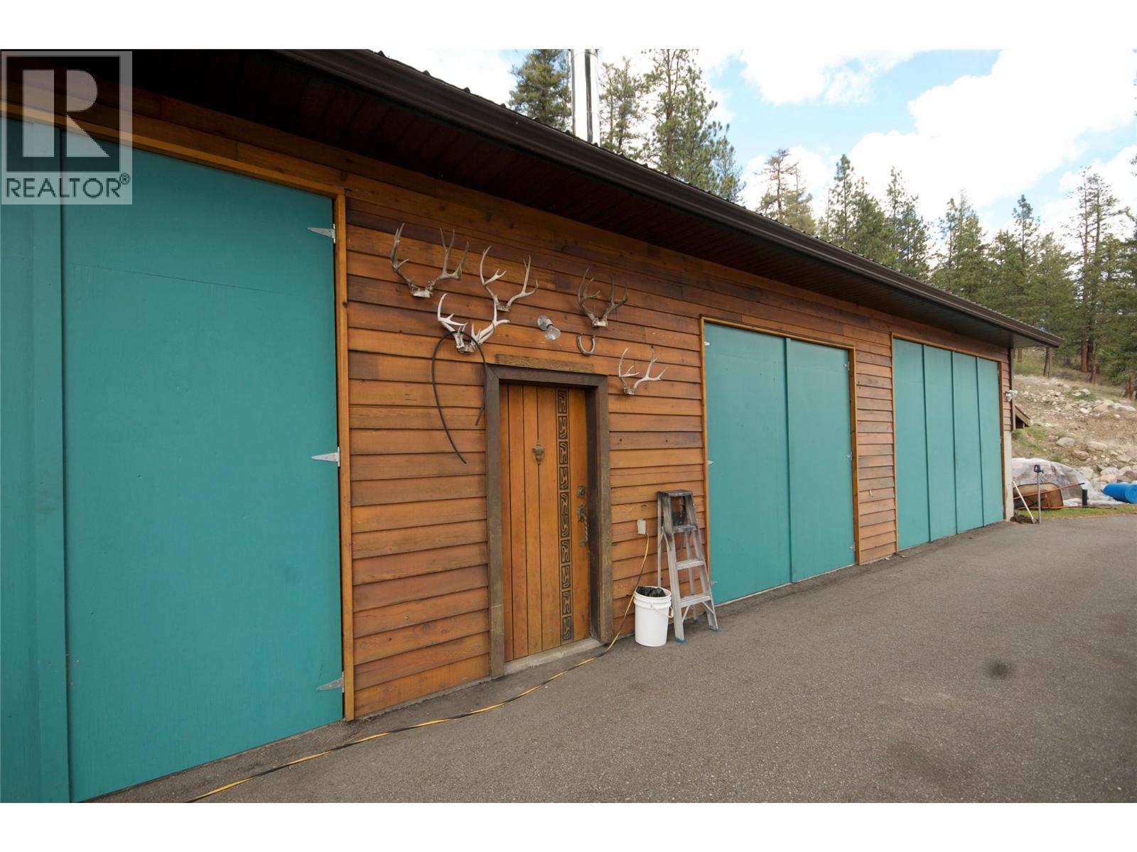  7142 Fintry Delta Road North, Kelowna