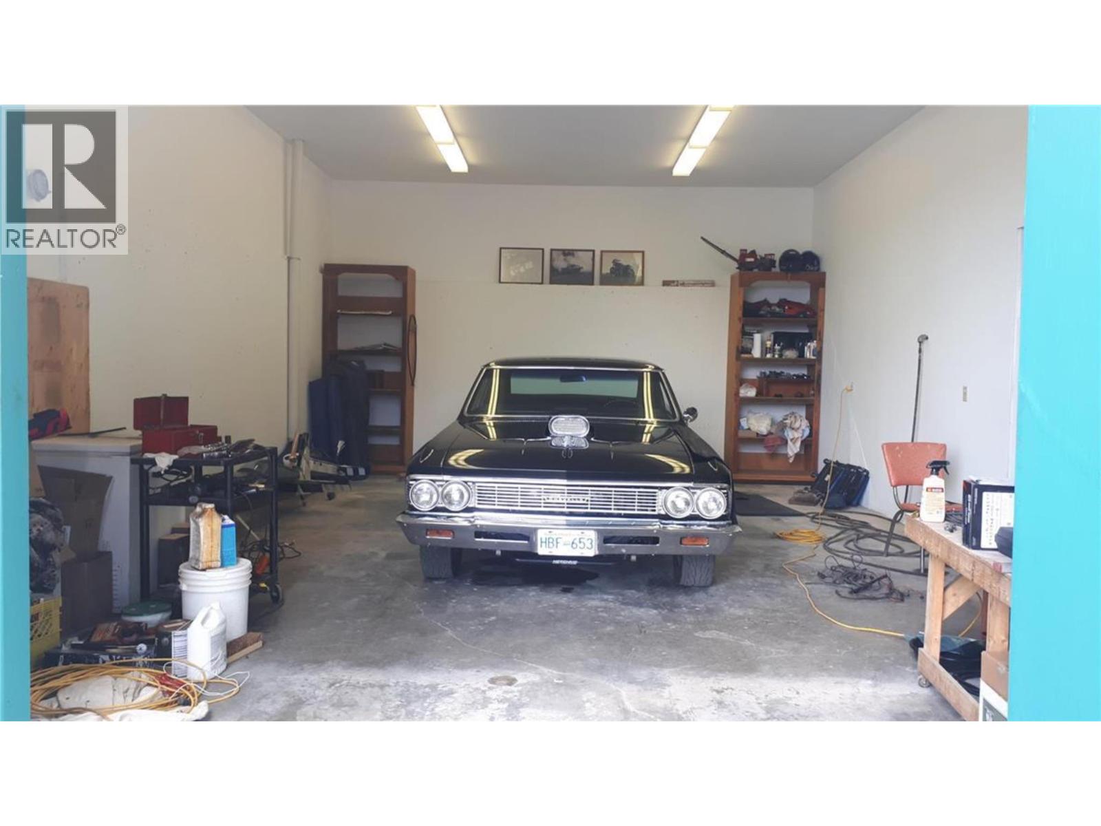  7142 Fintry Delta Road North, Kelowna