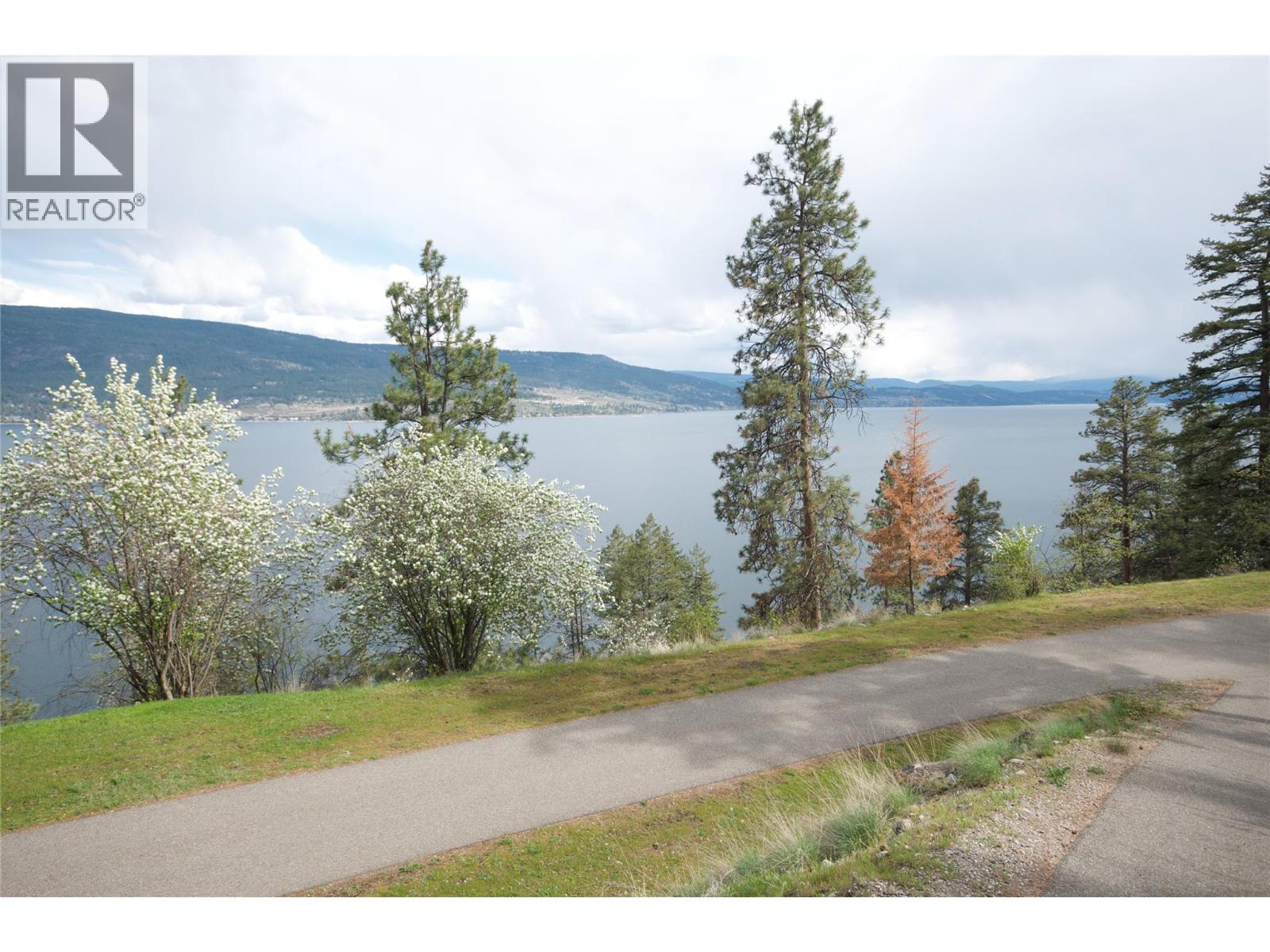  7142 Fintry Delta Road North, Kelowna