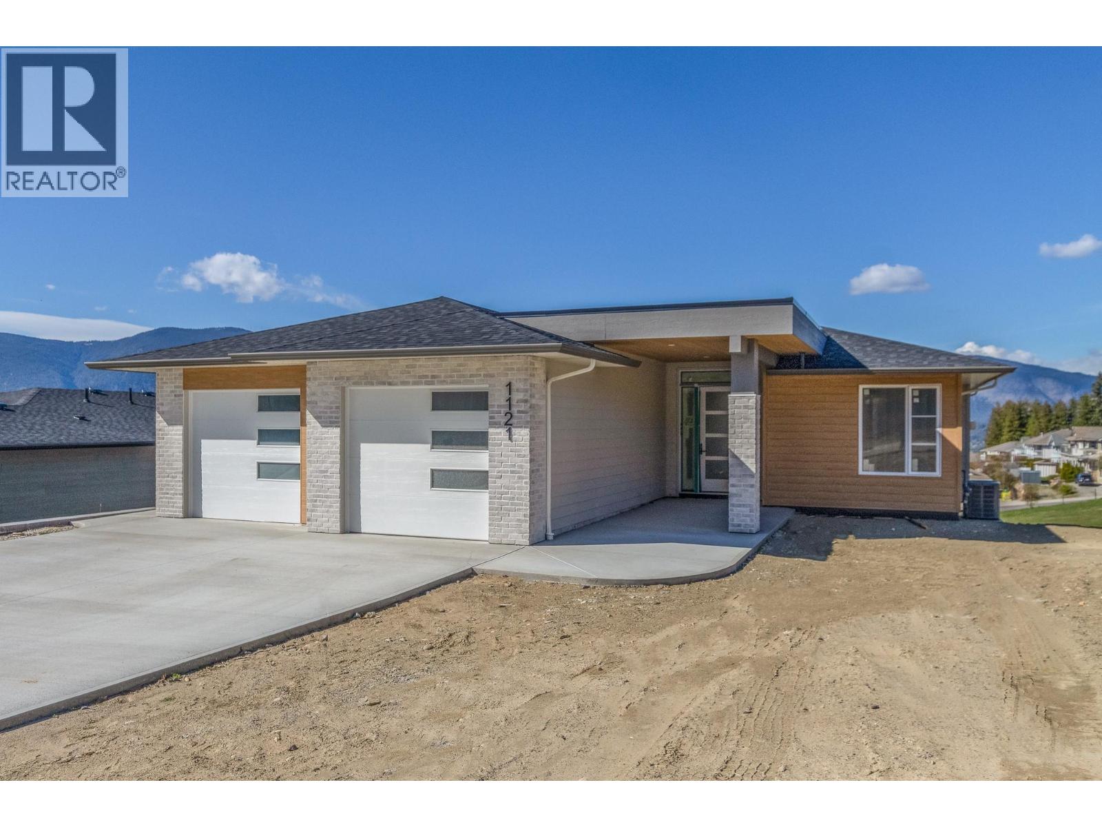 1121 16 AVENUE SE - 14