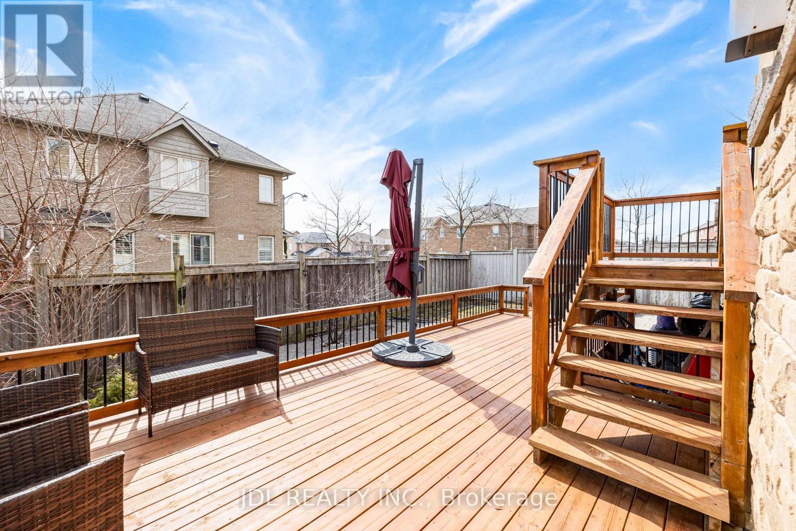 3 MANSARD DRIVE - 46