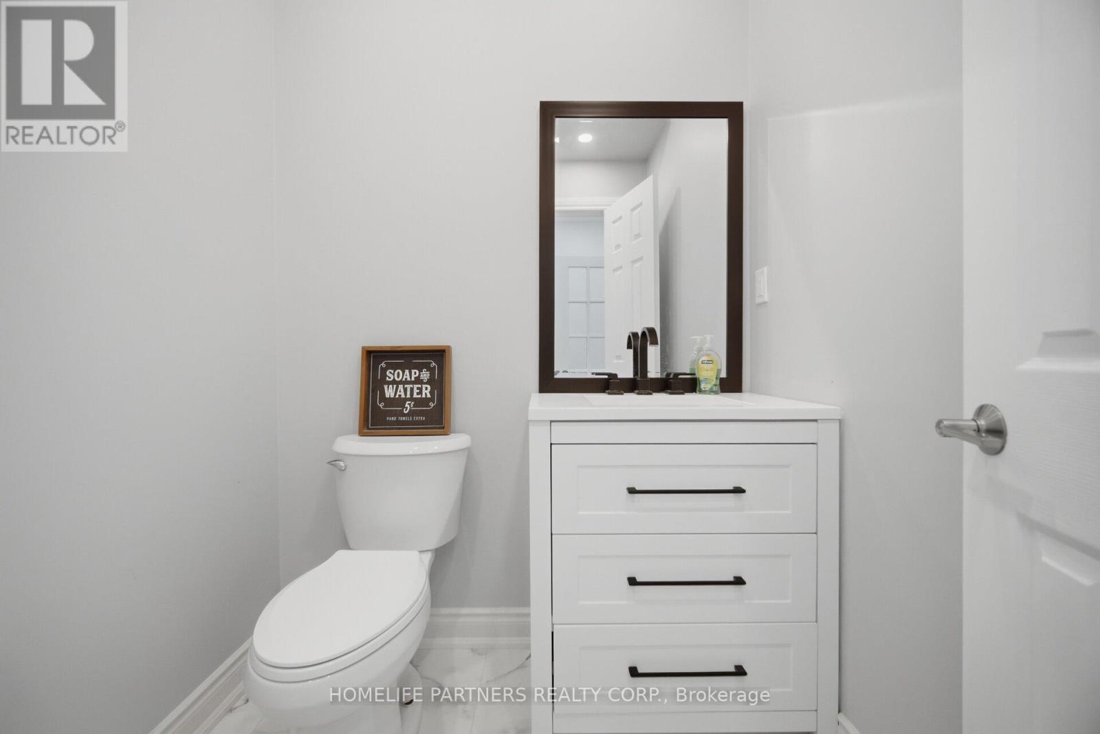 27 MARCONI AVENUE - 29