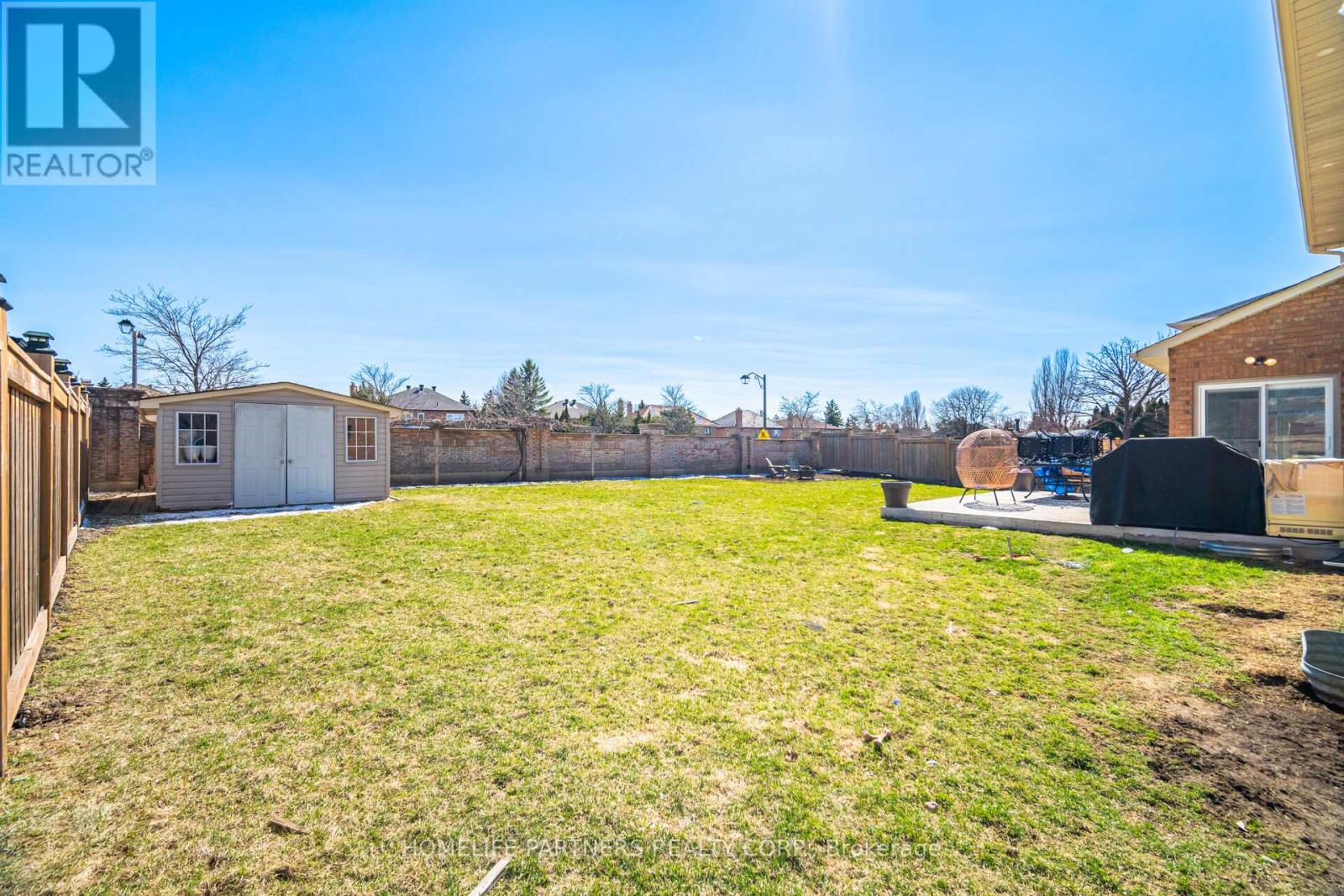 27 MARCONI AVENUE - 45
