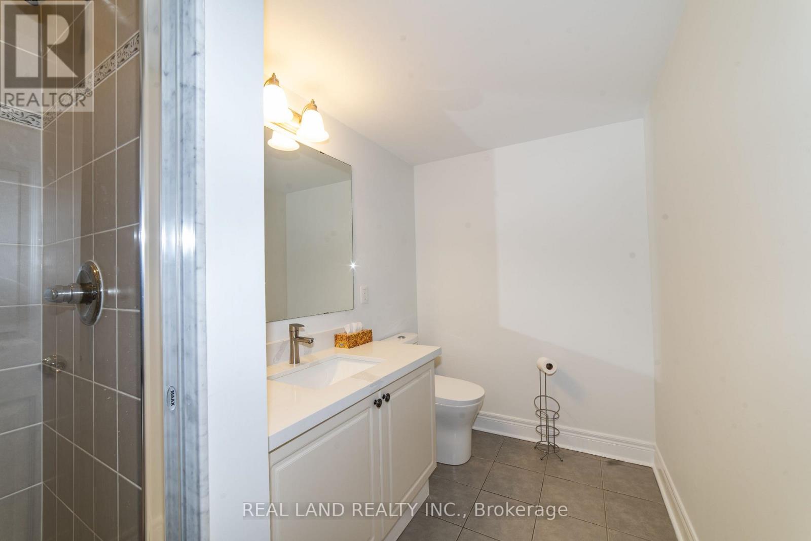 41 LORD DURHAM ROAD - 22