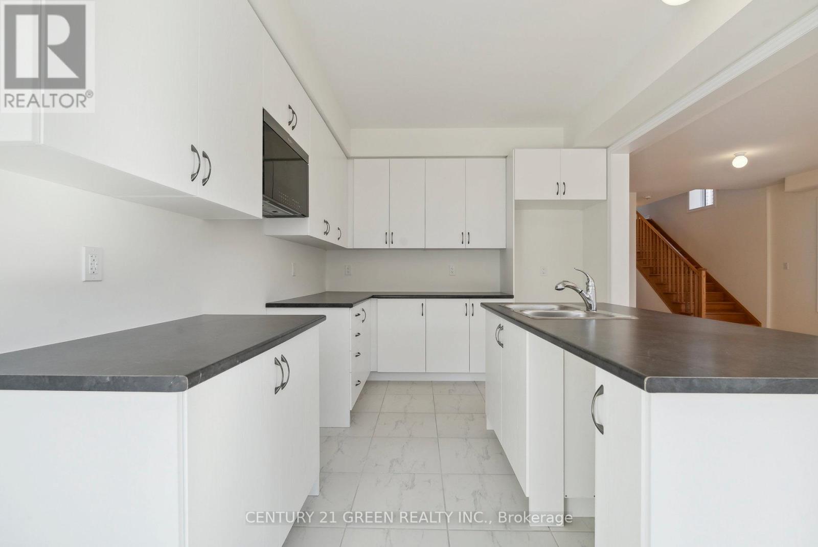 41 DURHAM AVENUE - 14