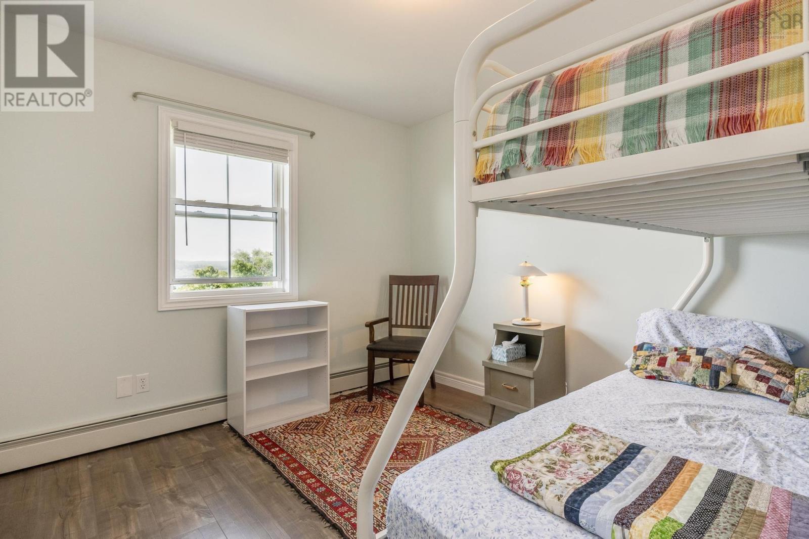 33 West Street - 29