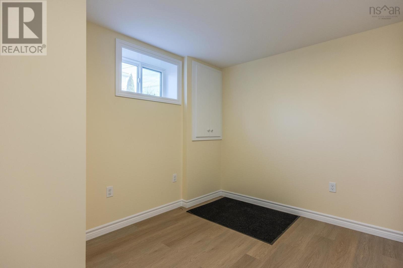 33 West Street - 38