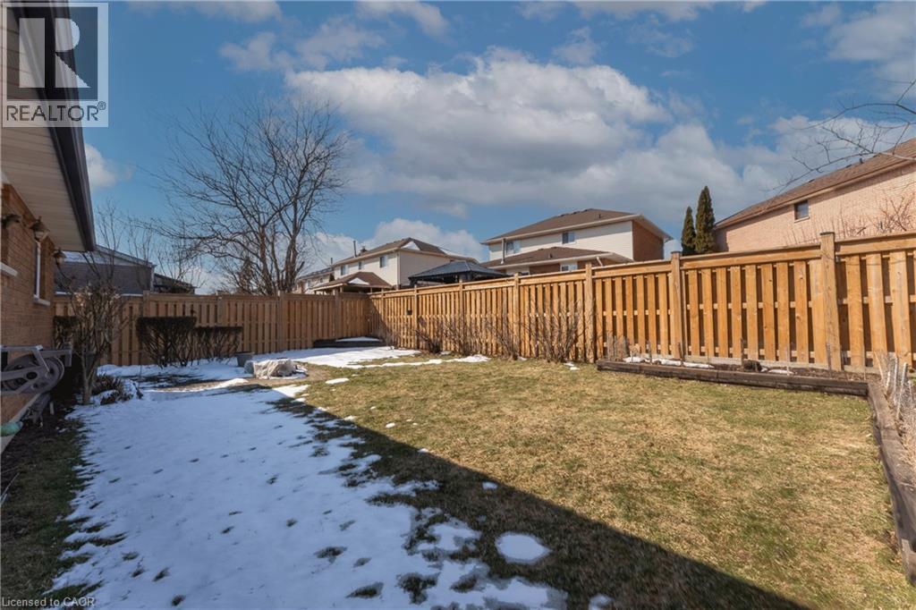 115 FIRST Road W, Stoney Creek, Ontario, L8J2S6 — Photo 23