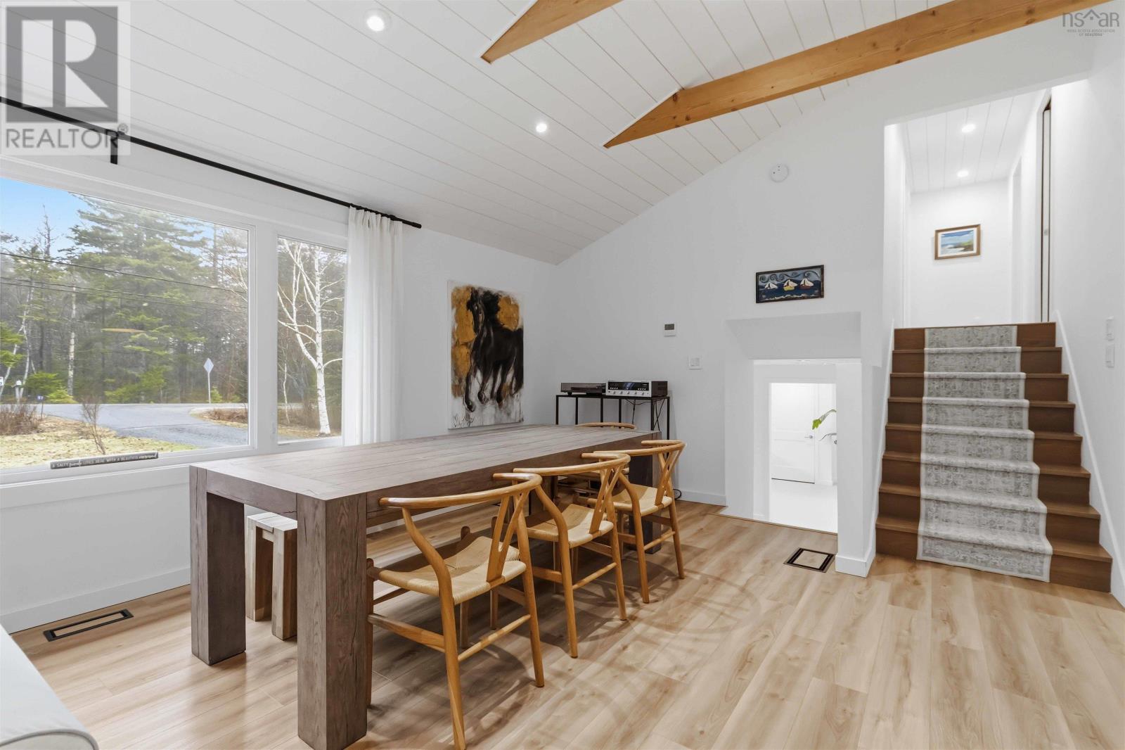 Property 23 of 48 of 87 Mount Pleasant Road