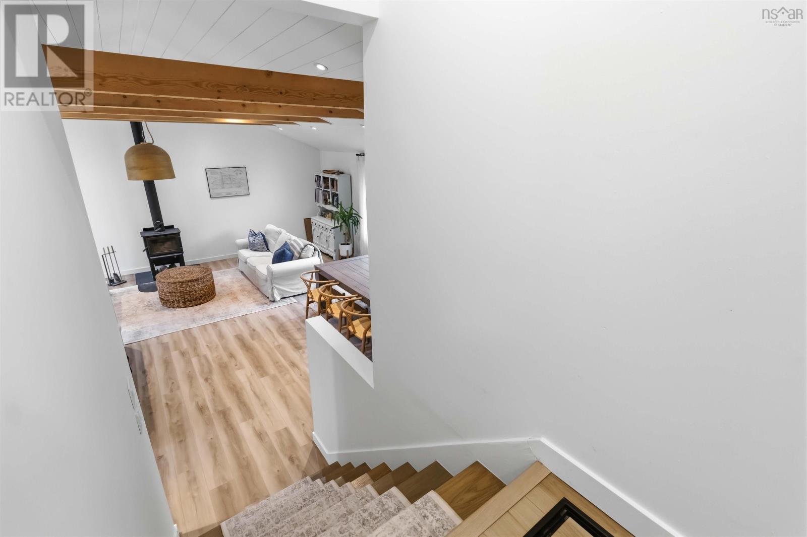 Property 31 of 48 of 87 Mount Pleasant Road