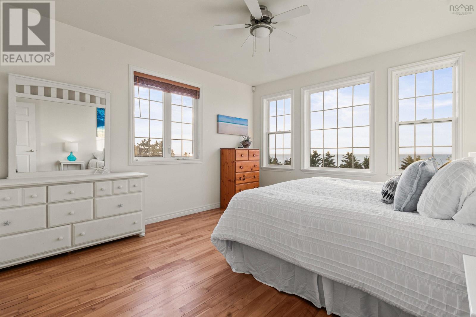 Property 16 of 44 of 4516 Highway 245